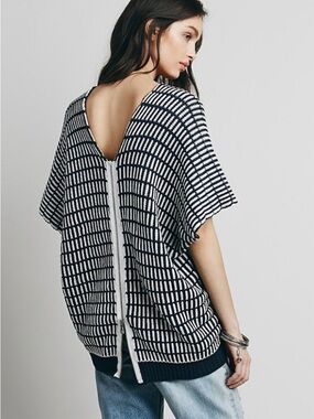 Free People Something Special Sweater Size XS